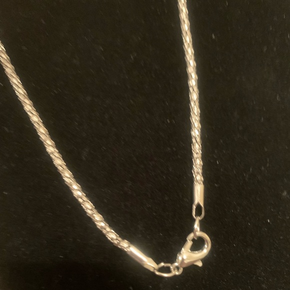 Silver tone heart pendant with multi-colored crystals - Picture 4 of 5